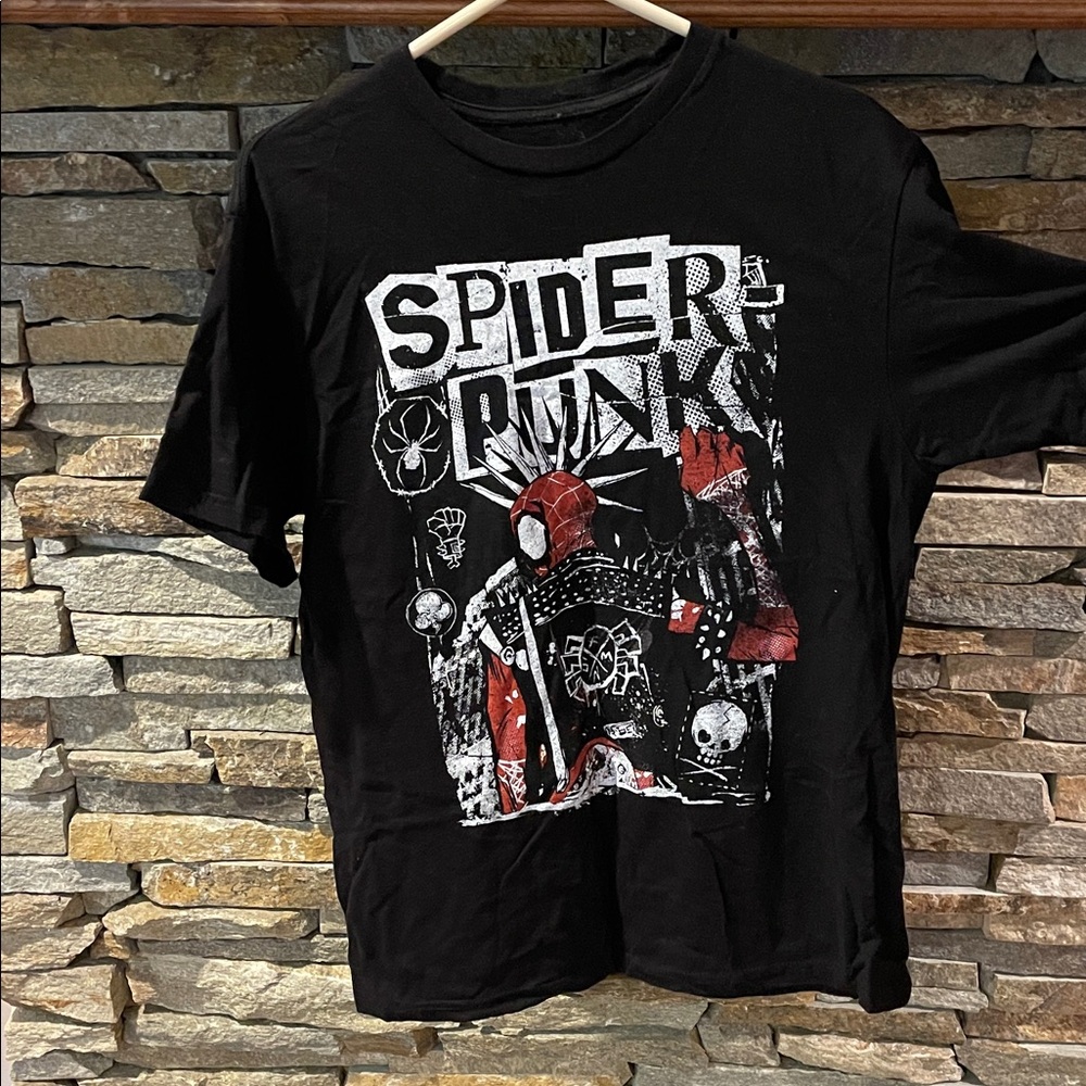 Hot Topic Spider Punk Graphic Tee - Black and Red